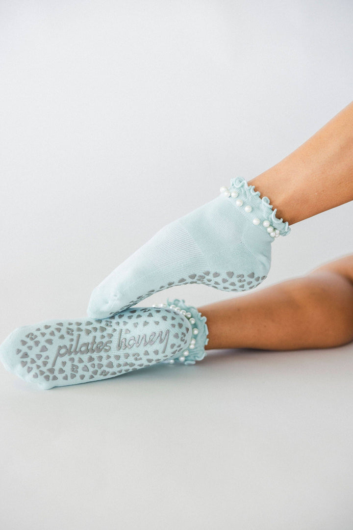 Aqua Pearl Ruffle Ankle Grip Sock