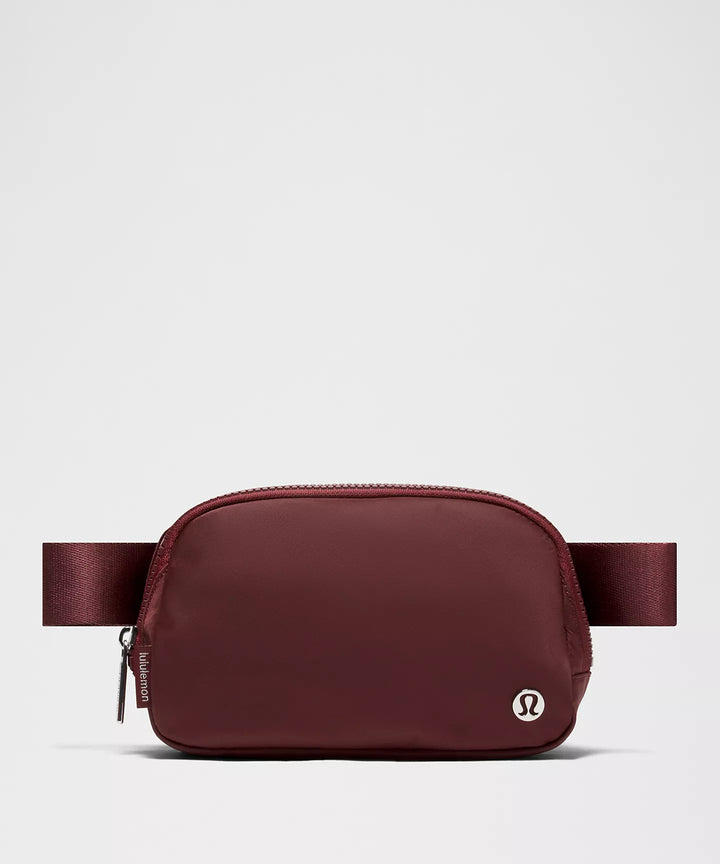 lululemon Everywhere Belt Bag