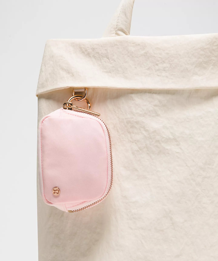 lululemon Everywhere Belt Bag Nano