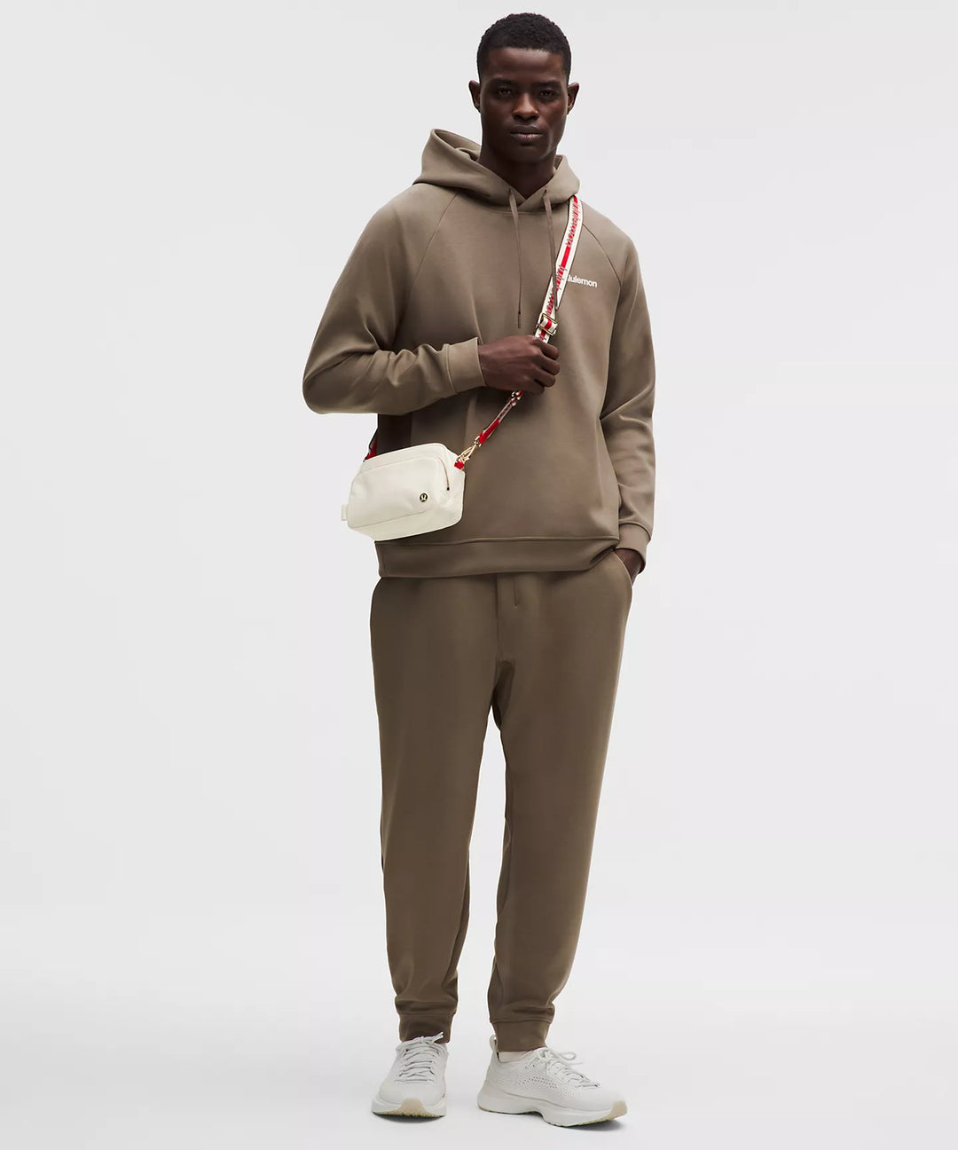 Everywhere Crossbody Bag 2L *Striped Wordmark