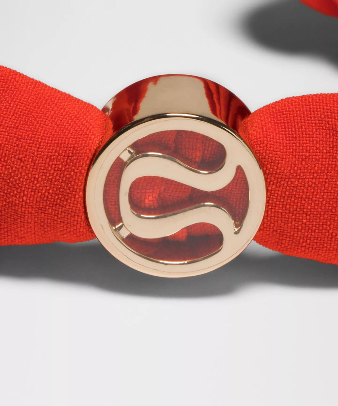 lululemon Uplifting Scrunchie *Logo Charm