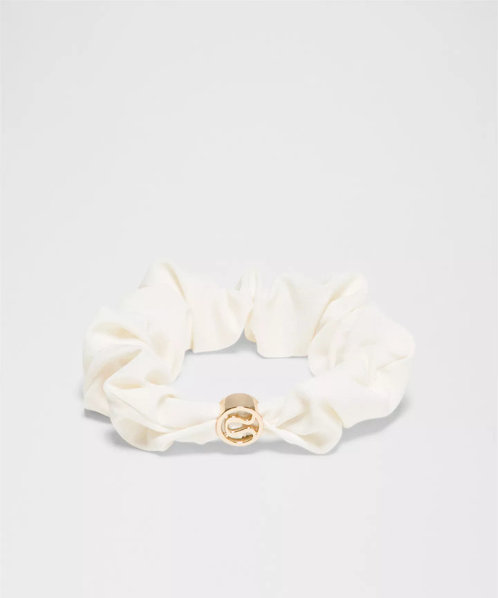 lululemon Uplifting Scrunchie *Logo Charm