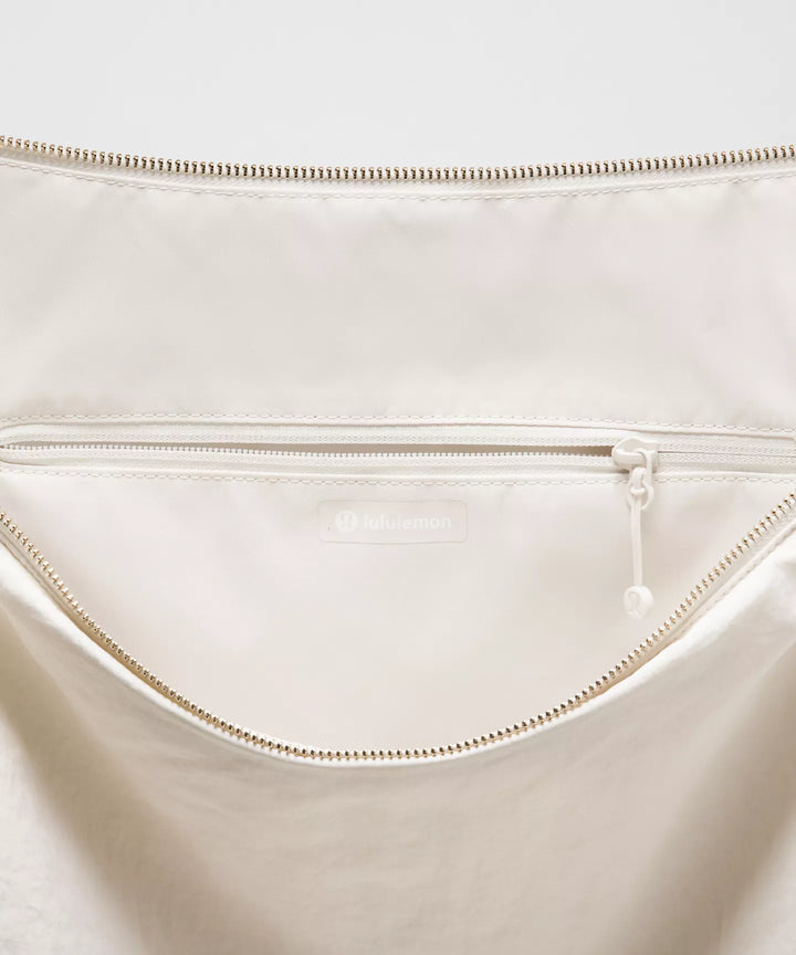lululemon Convertible Ruched Crossbody Bag *Large 16L