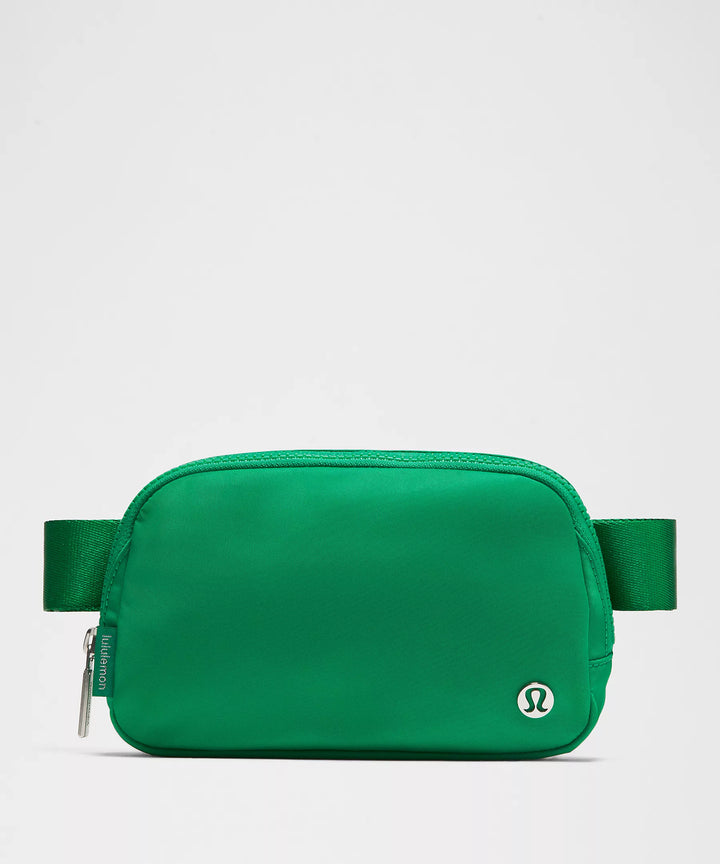 lululemon Everywhere Belt Bag