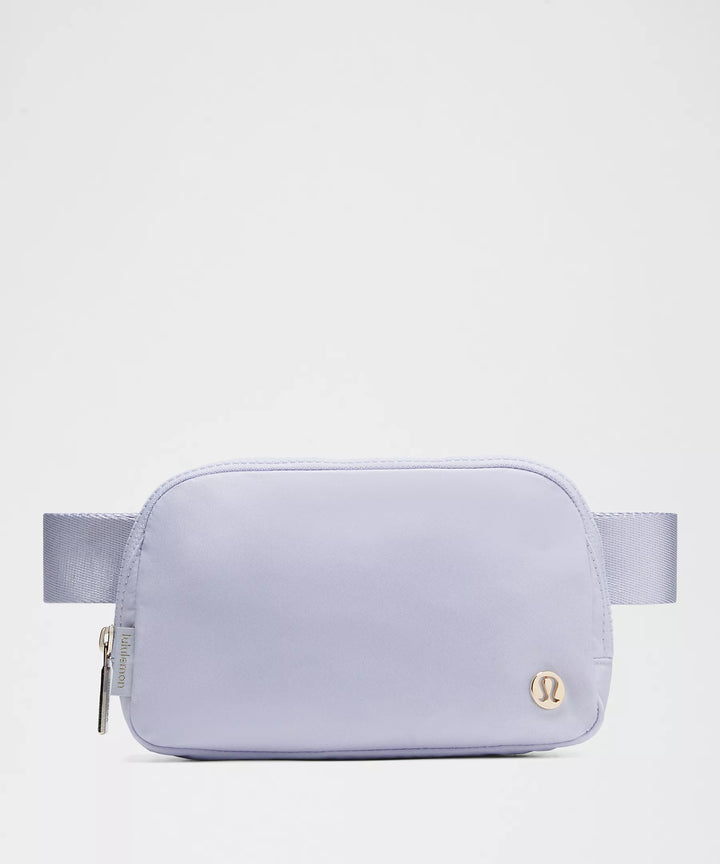 lululemon Everywhere Belt Bag