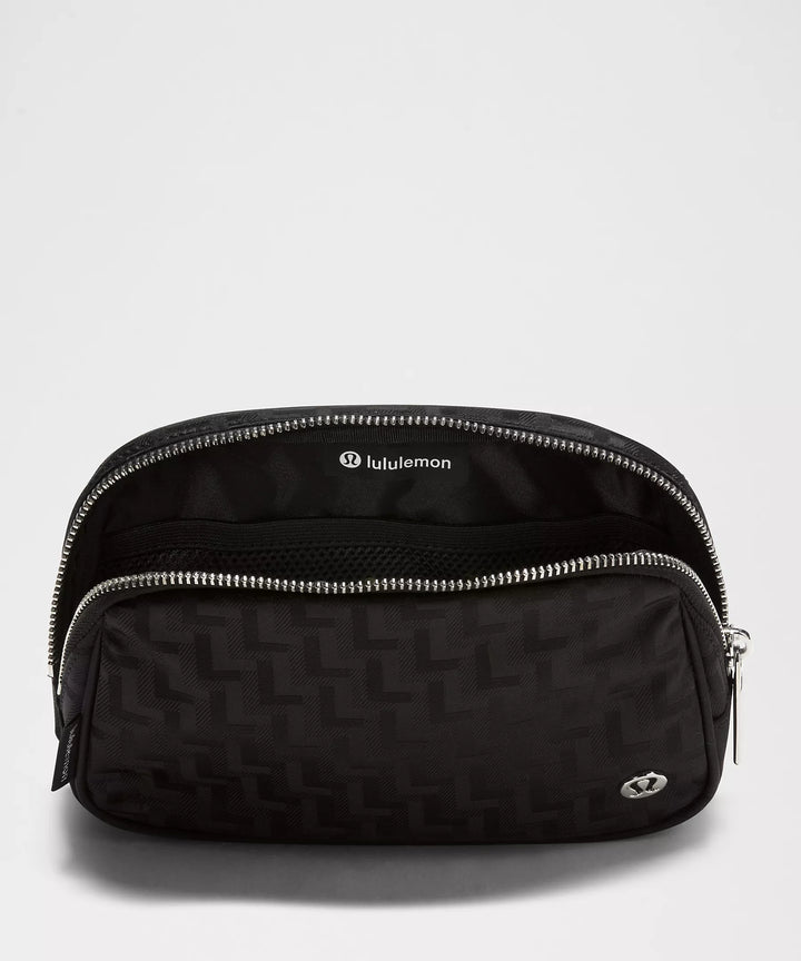 Lululemon Everywhere Belt Bag 1L *L Monogram Jacquard