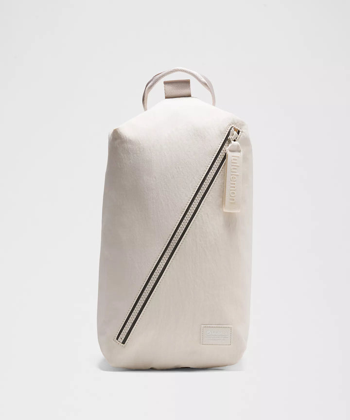 lululemon Fast Track Bag 2.0 9L