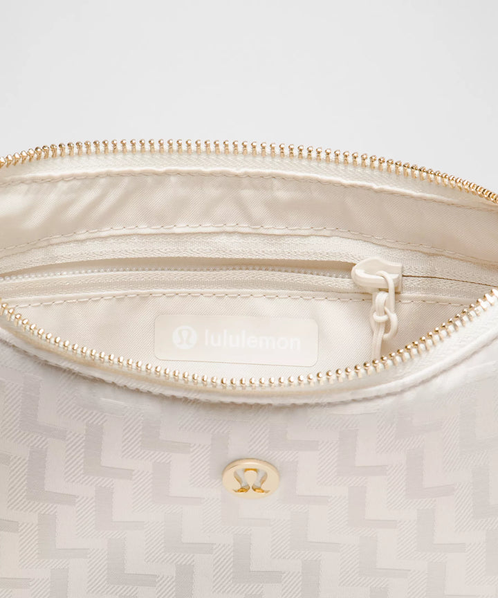 lululemon City Essentials Small Shoulder Bag 3L *L Monogram Jacquard