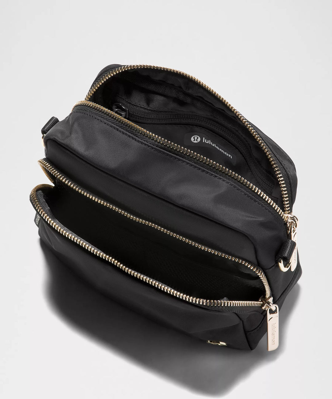 Lululemon Everywhere Crossbody Bag 2L *L Monogram Metallic