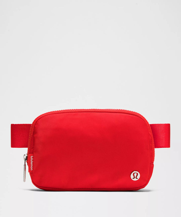 lululemon Everywhere Belt Bag