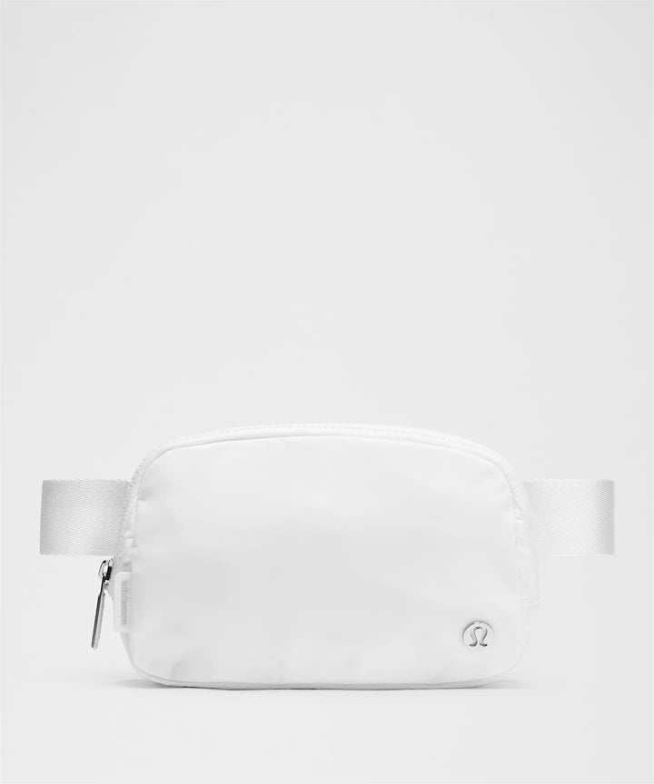 lululemon Everywhere Belt Bag